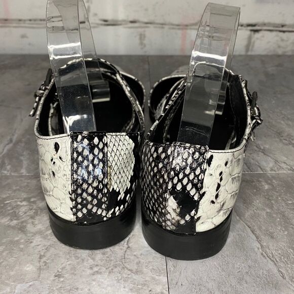 Asos Snakeskin Point Toe 3 Buckle Strap Flats Size 7 - Picture 4 of 7